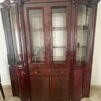 Mobile antico per soggiorno