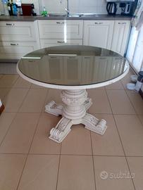 tavolo rotondo con top in vetro