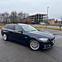 Bmw 530 530d xDrive 258CV Touring Luxury euro 6