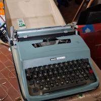 macchina da scrivere Olivetti Lettera 32