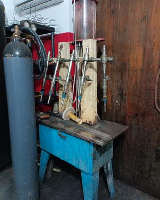 riempitrice a pompa di vuoto