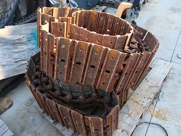 miniescavatore cingoli in ferro