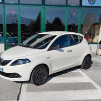 Lancia Ypsilon 1.0 Hybryd Gold 2022