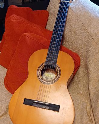 chitarra ragazzo Valencia