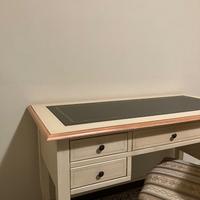 Scrittoio in puro legno chiaro + Poltroncina