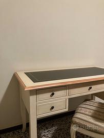 Scrittoio in puro legno chiaro + Poltroncina