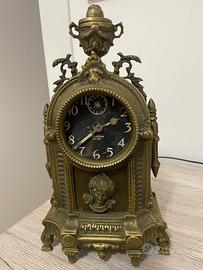 Vintage orologio di bronzo