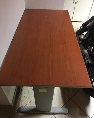Scrivania professionale ufficio o casa