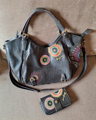 Borsa Desigual donna con portafoglio abbinato