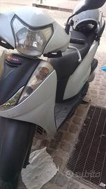 Honda sh 300 x ricambio