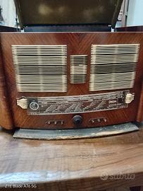 Radiofonografo d'epoca Ondia con giradischi