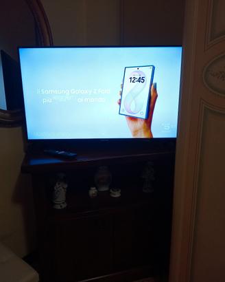 TELEVISORE