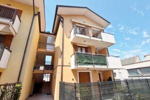 Staranzano: apparftamento e garage