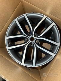 Coppia cerchi 22” Range Rover Sport