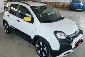 FIAT Panda Cross Panda 1.0 firefly hybrid Pan...