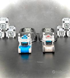 coppia due robot anki cozmo