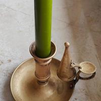 Candelabro in ottone con smorzacandela - vintage