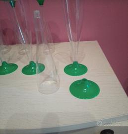 bicchieri di plastica 