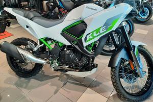 Kawasaki KLE 500 2026 pronta consegna
