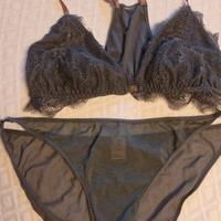 Completino Love Stories