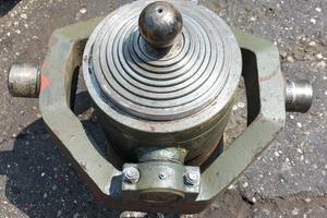 PISTONE DI SOLLEVAMENTO 9 SFILI