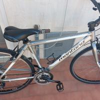bicicletta da uomo 28 MONTANA XCROSS, usata