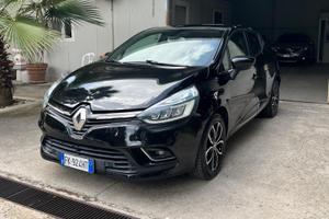 Renault clio full led