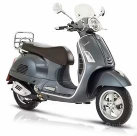Piaggio Vespa 300 GTS hpe - 2021