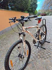 MBT SINTESI  bianca cambio shimano Deore