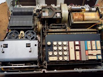 Calcolatrice Olivetti logos 240