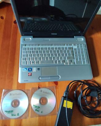 Notebook Toshiba Satellite L500