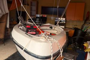 Barca 3.80 con motore