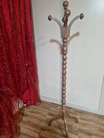 Attaccapanni in legno 