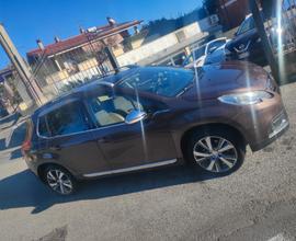Peugeot 2008 1.6 VTi 120CV Allure