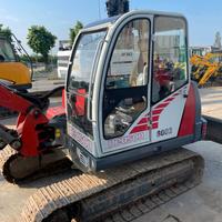escavatore Neuson 8002