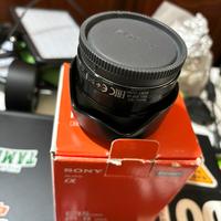 Sony E 35mm F1.8 OSS