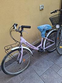 Bicicletta per ragazzi viola