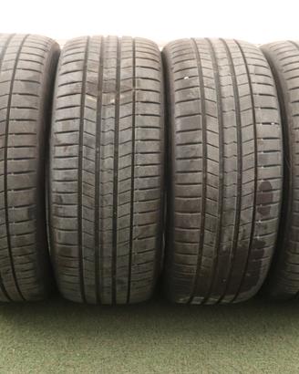 Gomme Falken 225 45 18 estate