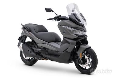 Voge SR4 Max - Full Acc + Kit Malossi - Perfetto !