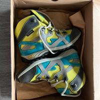 Scarponcini da montagna N. 32