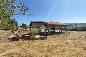 VILLA SINGOLA A POTENZA