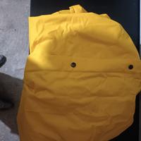 completo impermeabile 