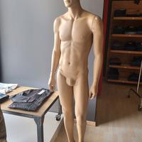 manichino uomo