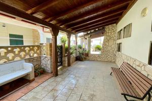 CASA INDIPENDENTE A SALVE