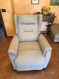 Poltrona  alzapersona