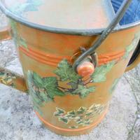 Annaffiatoio in ferro decorato a decoupage a mano