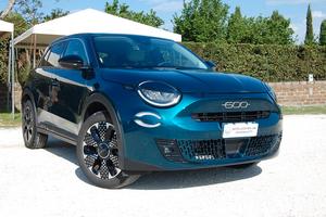 Fiat 600 Hybrid 110 CV DCT MHEV La Prima