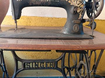 ma china fa cucire Singer pro del 900