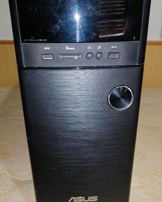 Case PC, UPS, tastiera, mouse