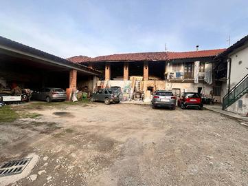 CASA SEMINDIPENDENTE A SANGANO